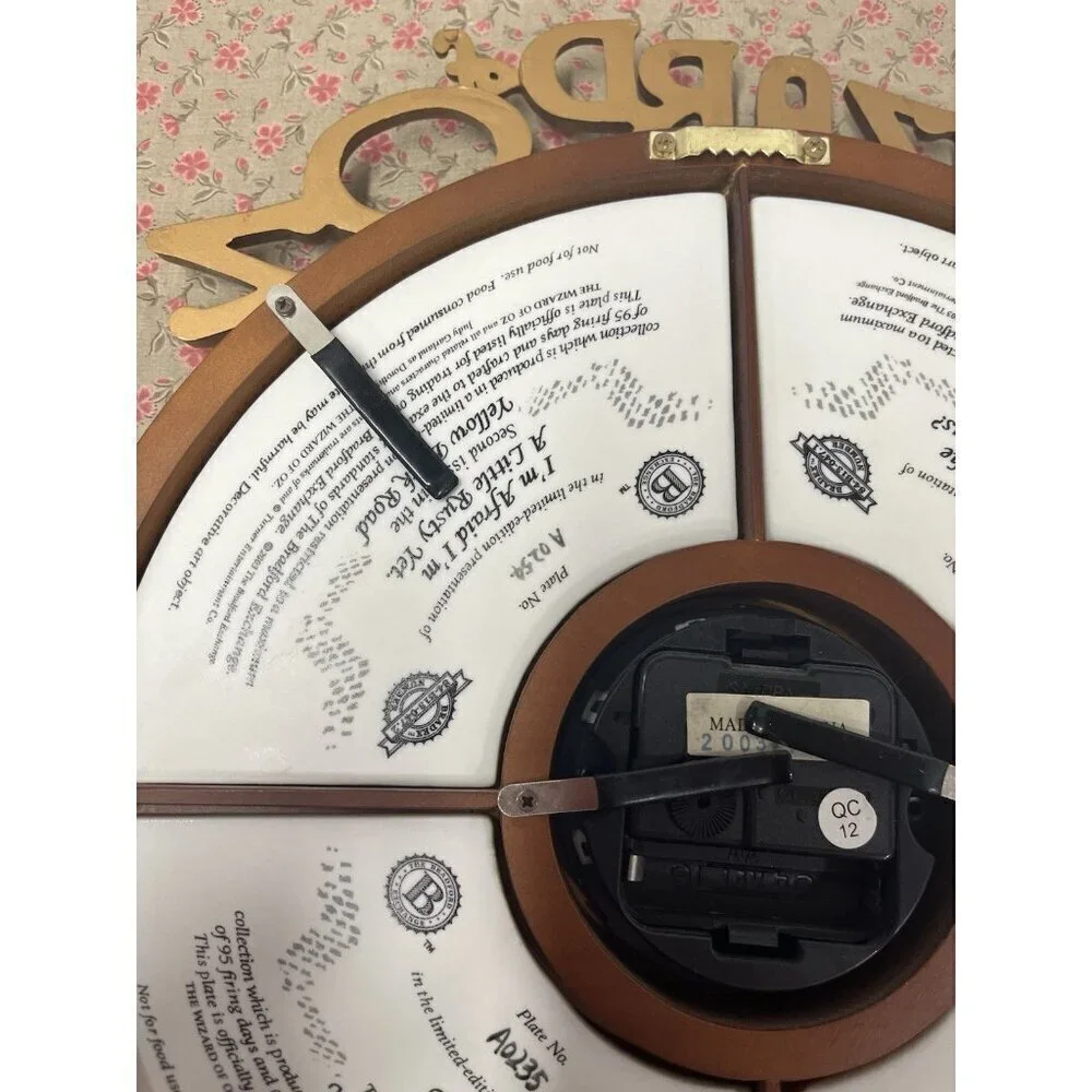Vintage Bradford Exchange Wizard of Oz Wall Hanging Clock Working Condition